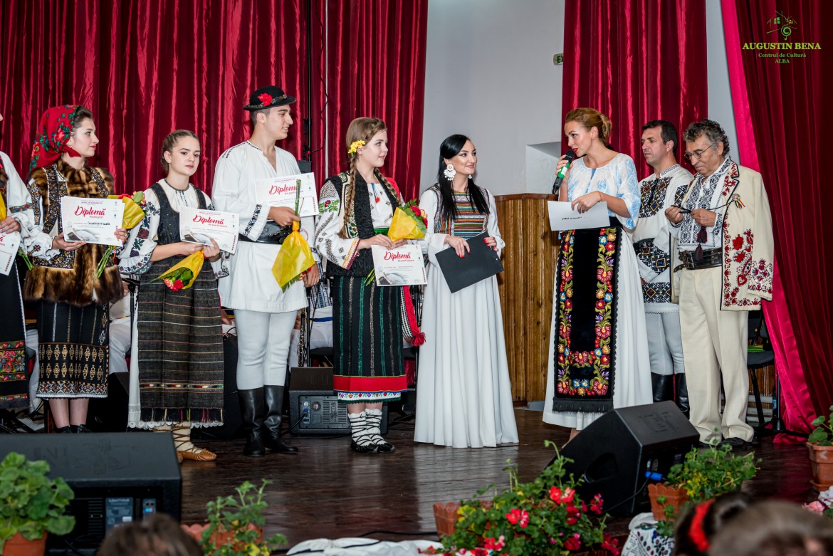 Festivalul Național de Folclor "Mureș, pe marginea ta"