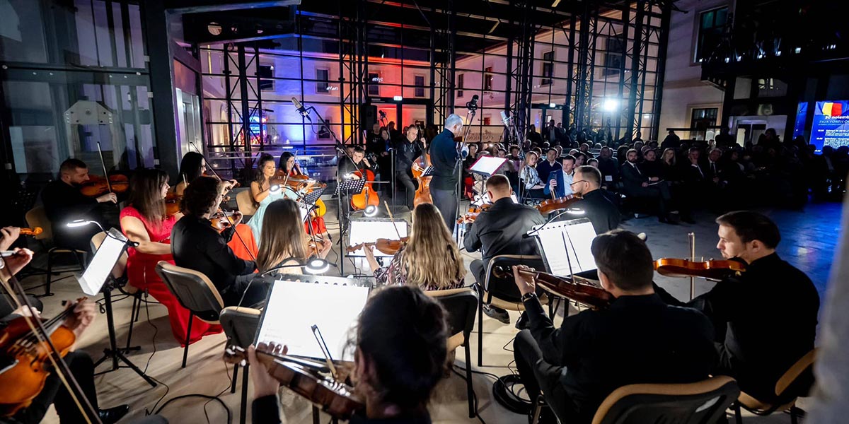 Orchestra de Cameră Augustin Bena